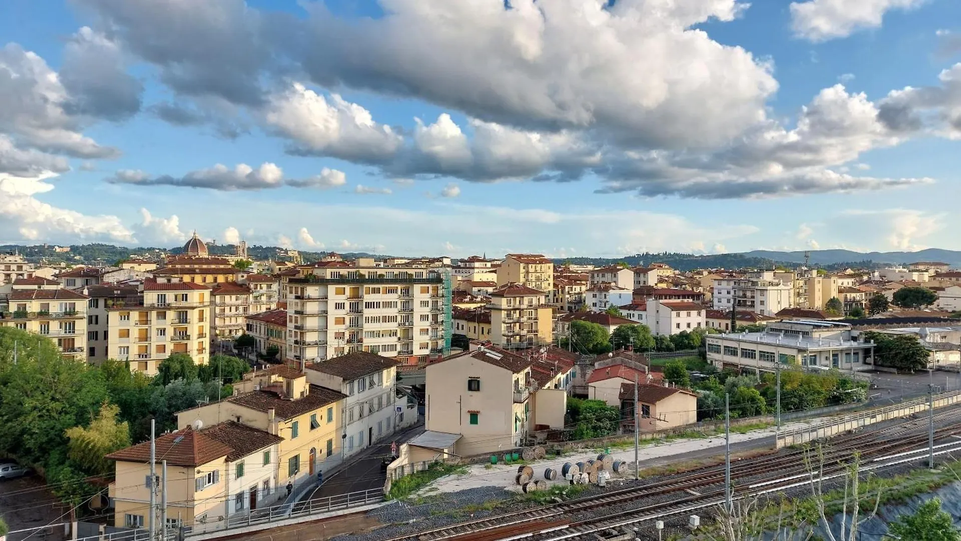 Largo Cesare Cantu - Firenze 0*,  Italia
